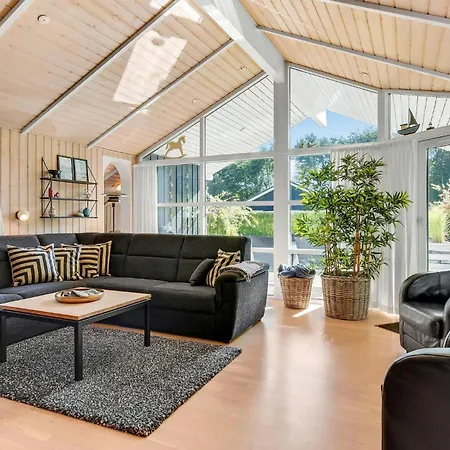 Ferienhaus Toftlund With A Fireplace 01