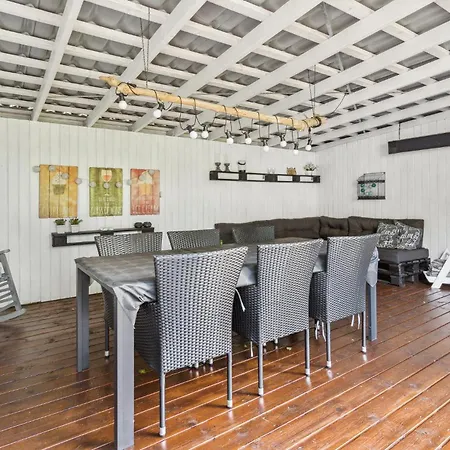 Ferienhaus Toftlund With A Fireplace 01